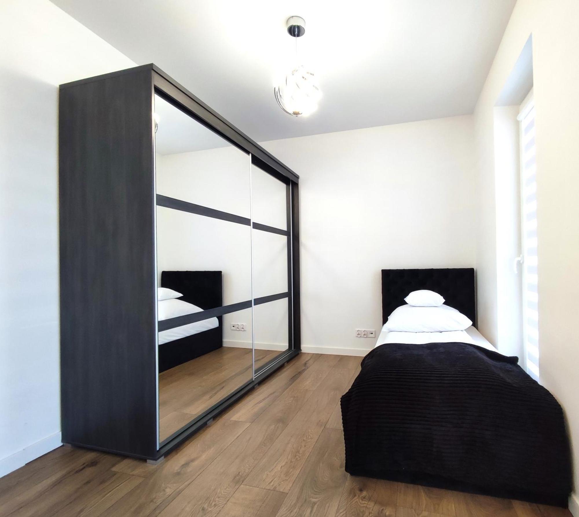 Oxygen Apartament Nr 4 Mielec Bagian luar foto